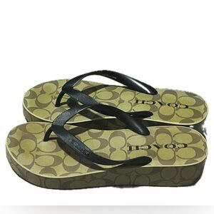 Coach Signature Black and Tan Sandals, Size 10B